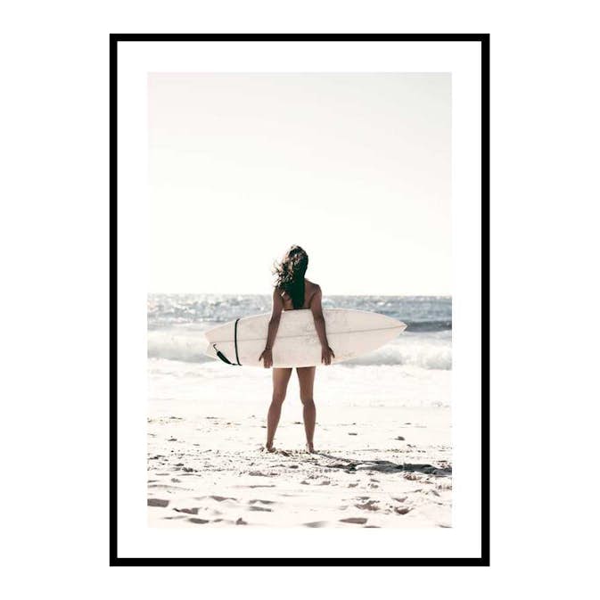 Poster Gallerix Surfer On Beach