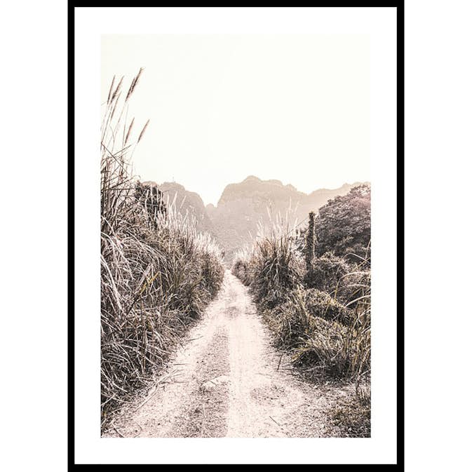 Poster Gallerix Dirt Road In Grass Fields
