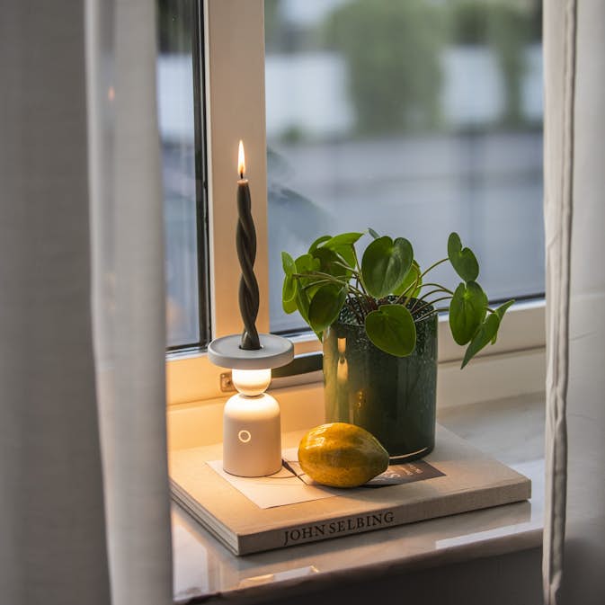 Bordslampa Gnosjö Konstsmide Nantes USB