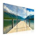 Tavla Arkiio A Pier On The Lake