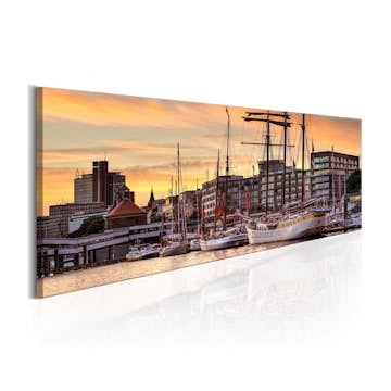 Tavla Arkiio Port In Hamburg