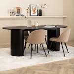 Matgrupp Venture Home Bianca med 4 Valentina Svart Stitcthes Stolar