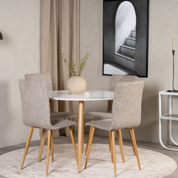 Matgrupp Venture Home Plaza med 4st Windu Stolar