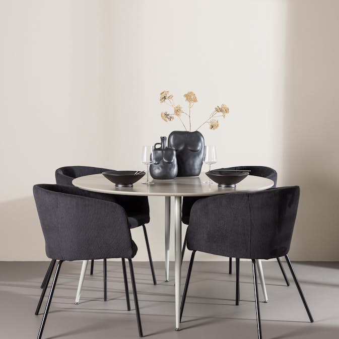 Matgrupp Venture Home Plaza Ø120 med 4 st Berit Stolar