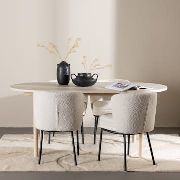 Matgrupp Venture Home Andy 180 med 4 st Agnes Stolar