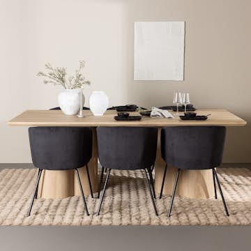 Matgrupp Venture Home Olivia 210 med 6 st Berit Stolar