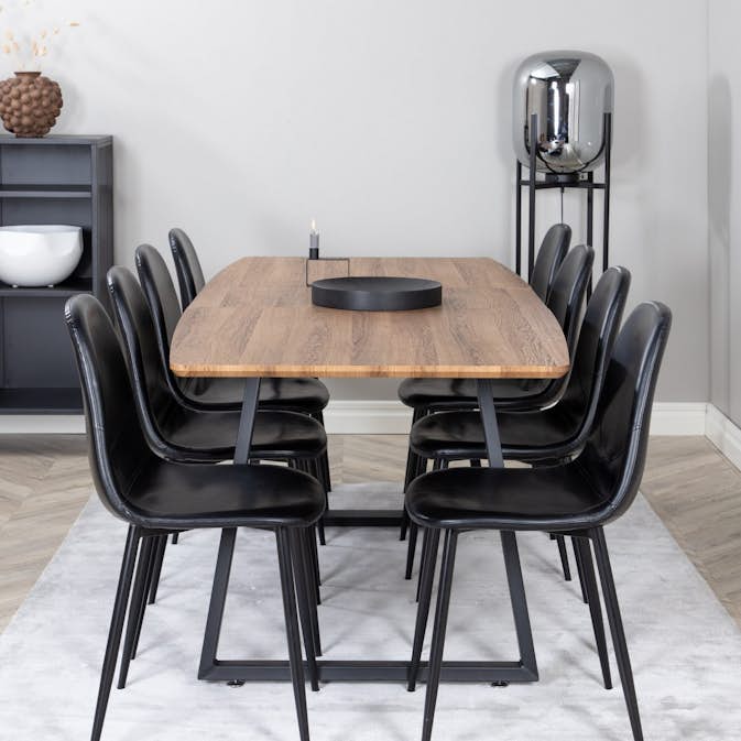 Matgrupp Venture Home Ina med 8 Pobbie Stolar Svart