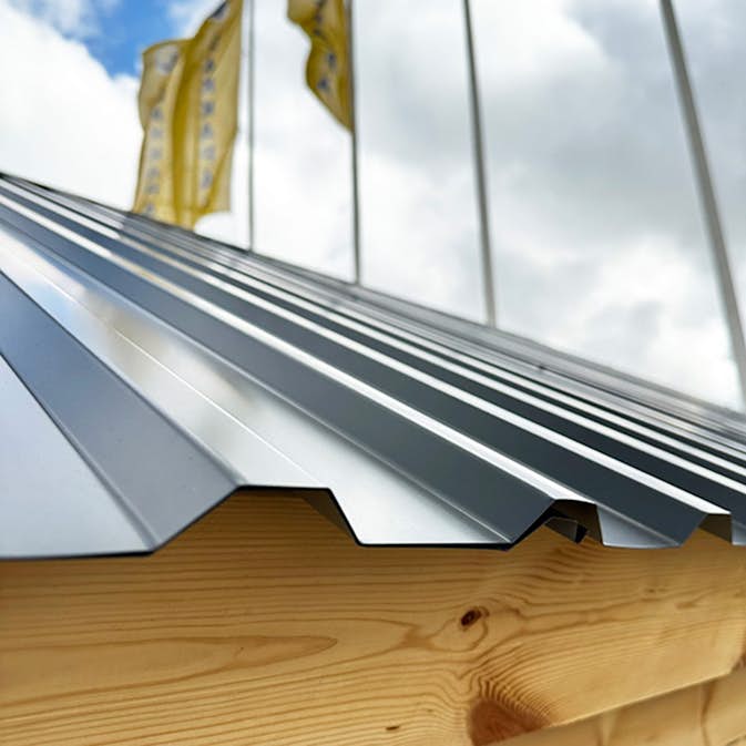 Plåttakspaket LP Garden För Timmerlada U16 R-20