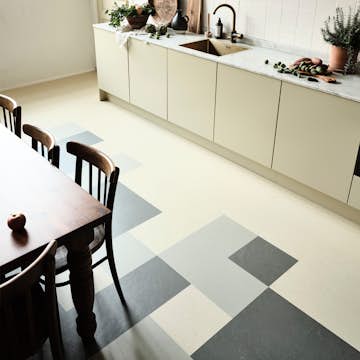 Linoleumgolv Forbo Marmoleum Click Nebula 30x30cm Grå med Klicksystem