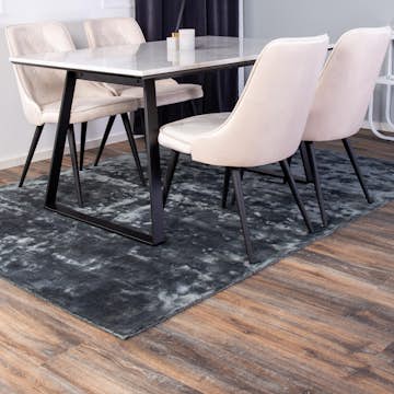 Matgrupp Venture Home Estelle 140 med 4 Vera Stolar Sammet