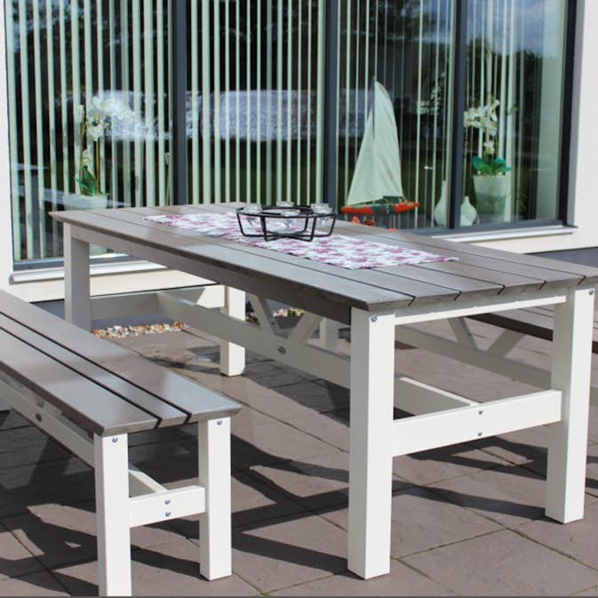Matgrupp Utomhus Eden Wood Viking 2 Bänkar 90x220 cm Grå/Vit