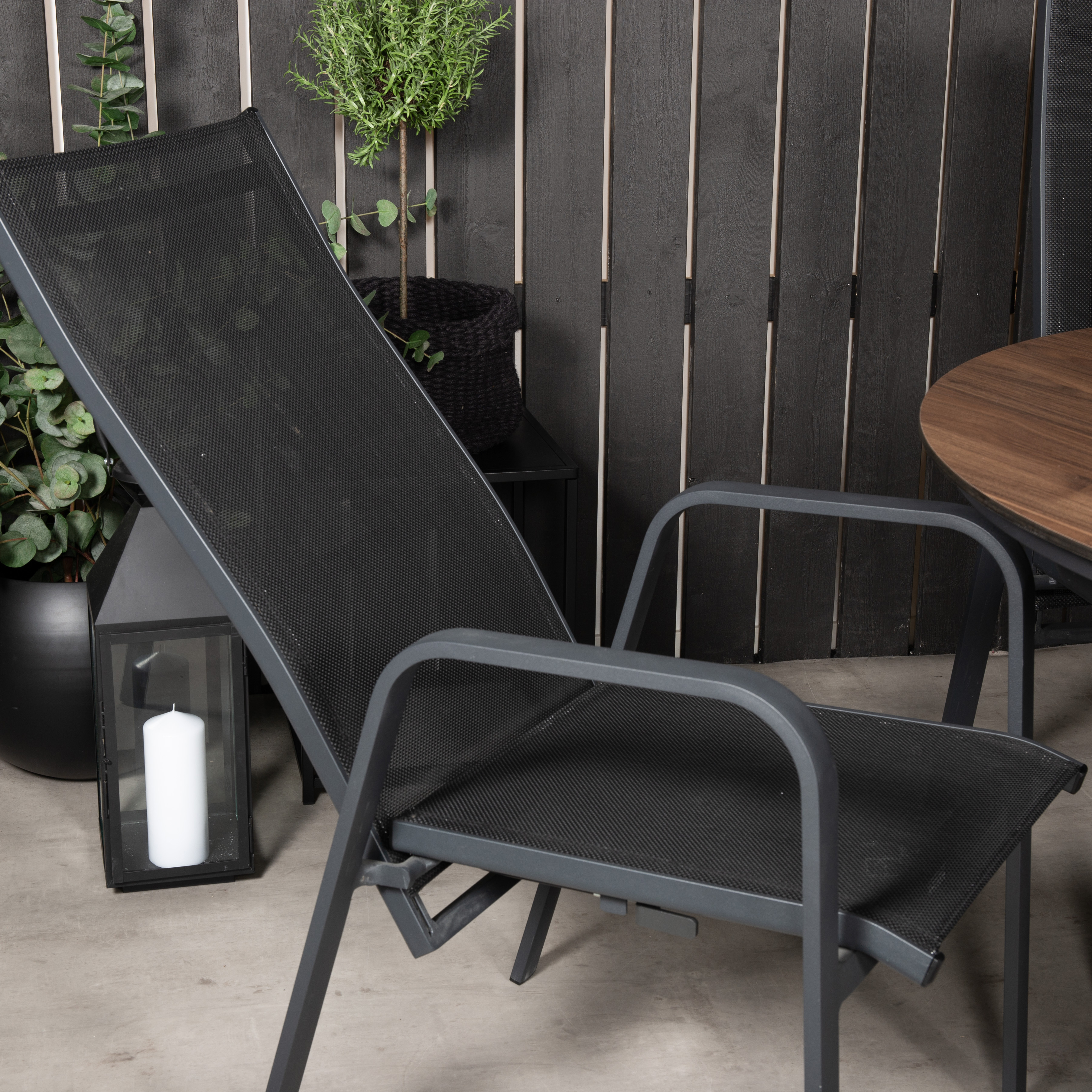 Matgrupp Venture Home Lea Ø 120 med 6 Copacabana Stolar