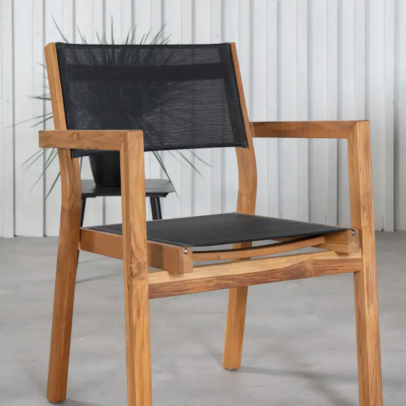 Matgrupp Venture Home Plarra med 6 Vum Stapelbara Matstolar