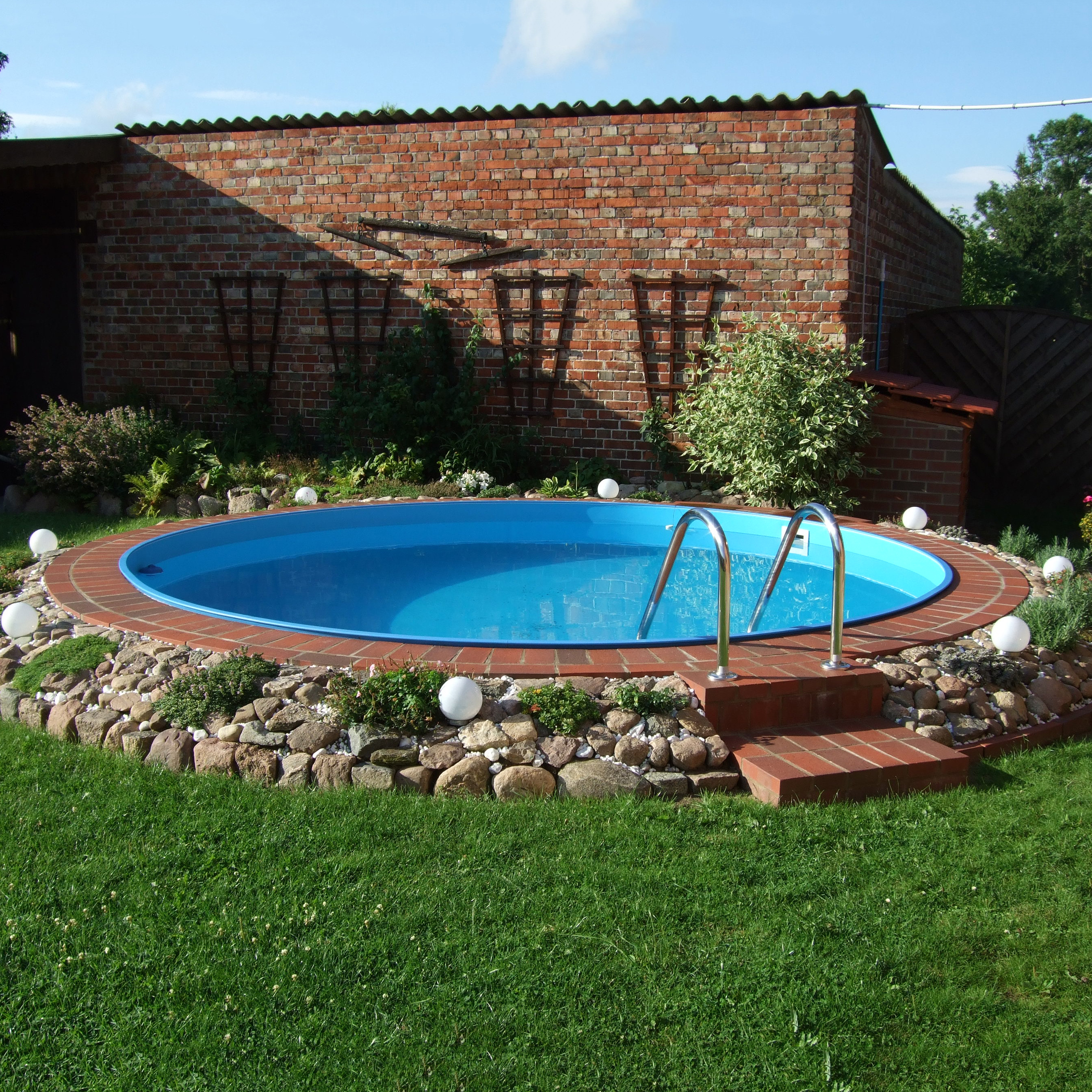 Stålväggspool Planet Pool Premium Inbyggd Rund Ø420 cm D:120 cm inkl SF8 Stege och Tillbehör