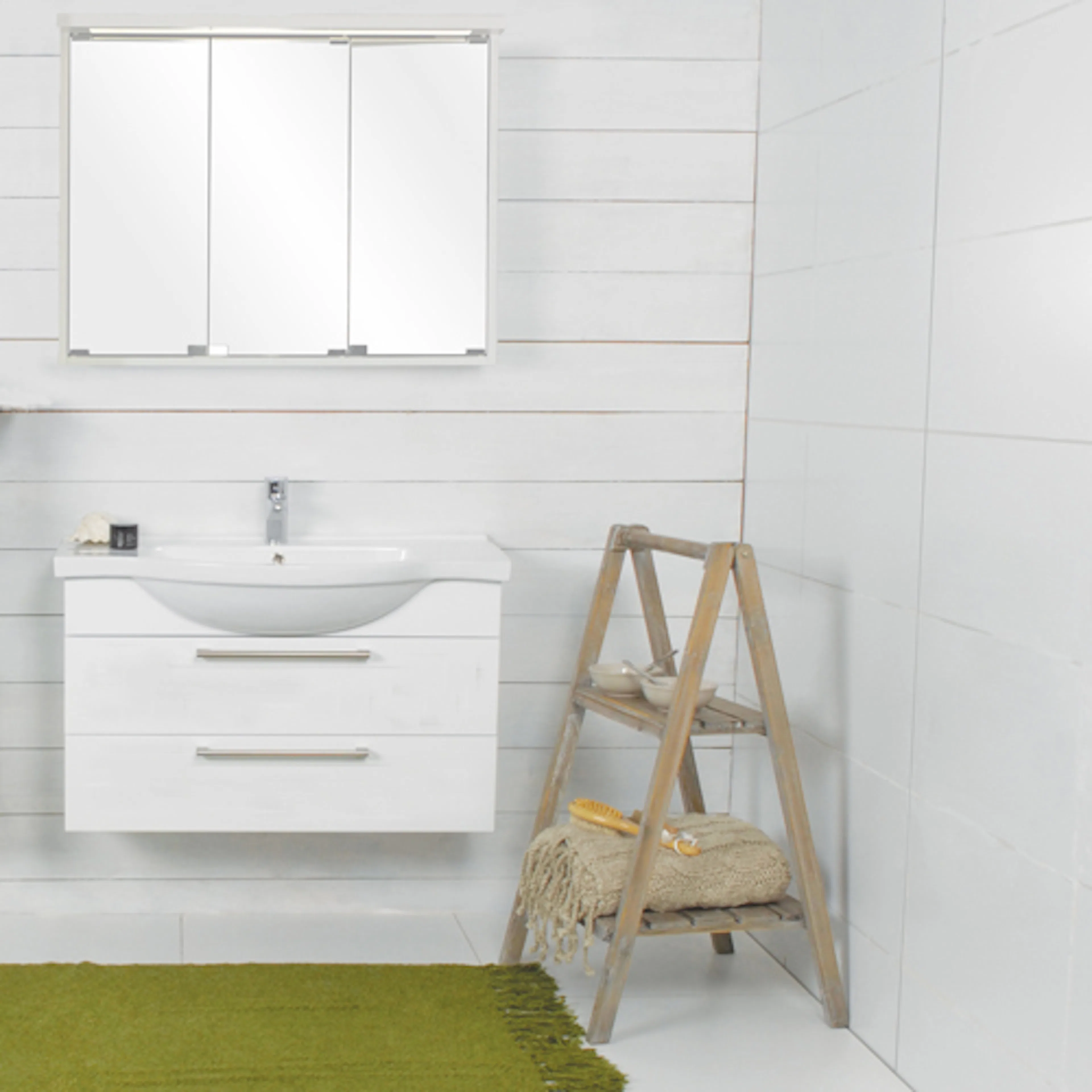 Möbelpaket Noro Newport 900 Spegelskåp Alva 900 Vit Matt