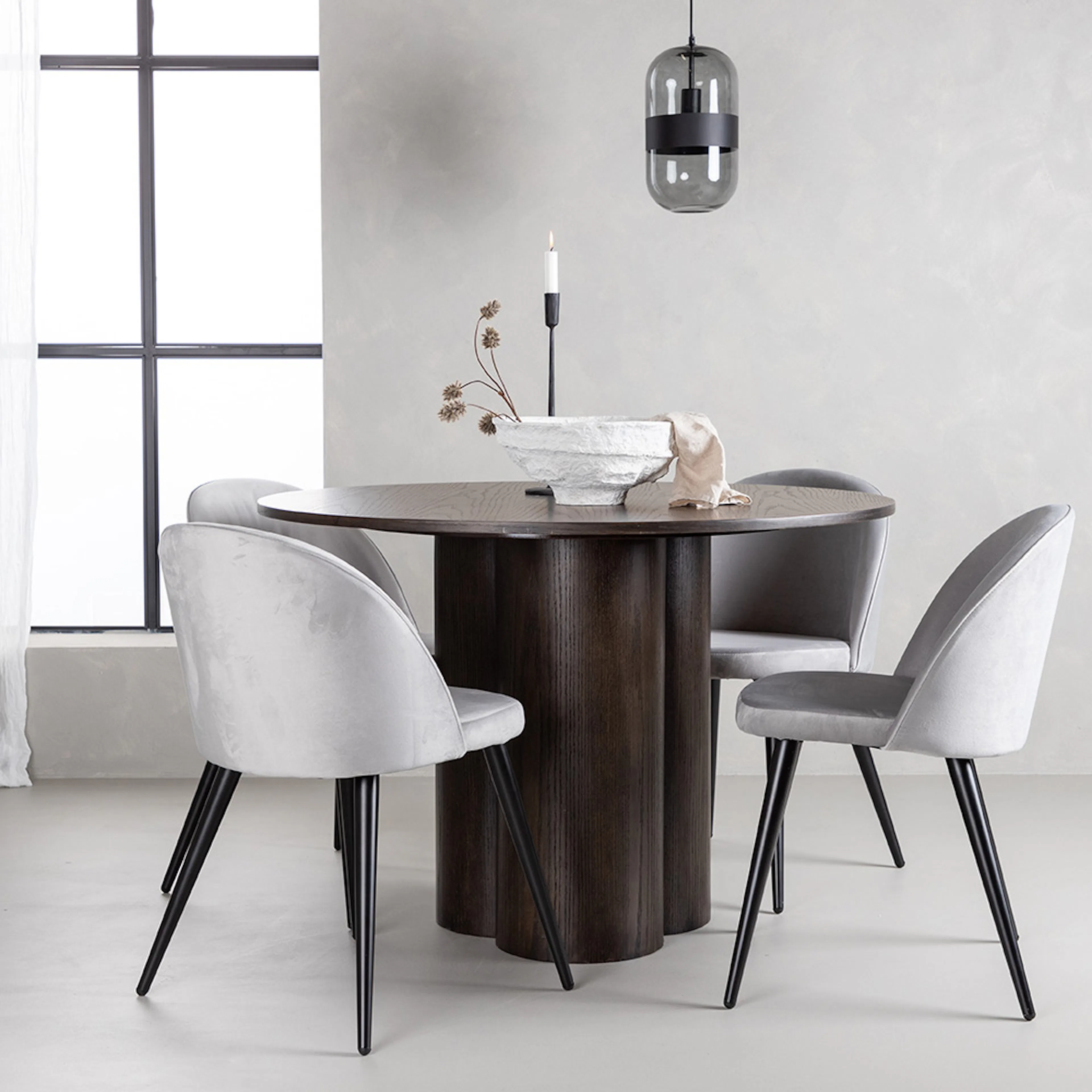 Olivia Dining Table - Mocca / Mocca Veneer +Velvet Dining Ch Grå/Ek
