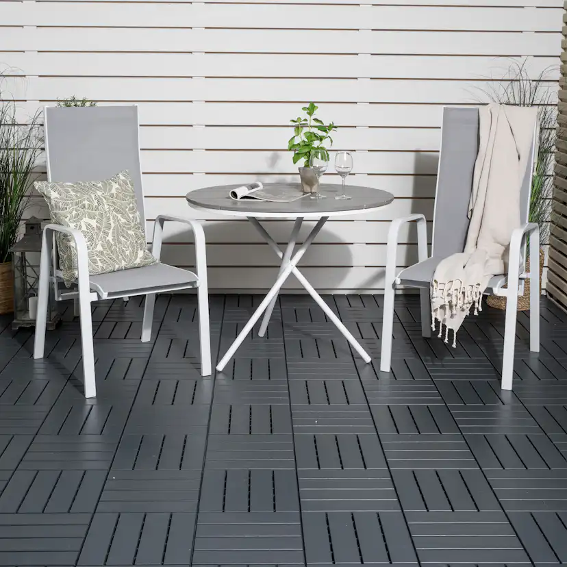 Cafégrupp Venture Home Pincy Ø 90 med 2 Copacabana Stolar