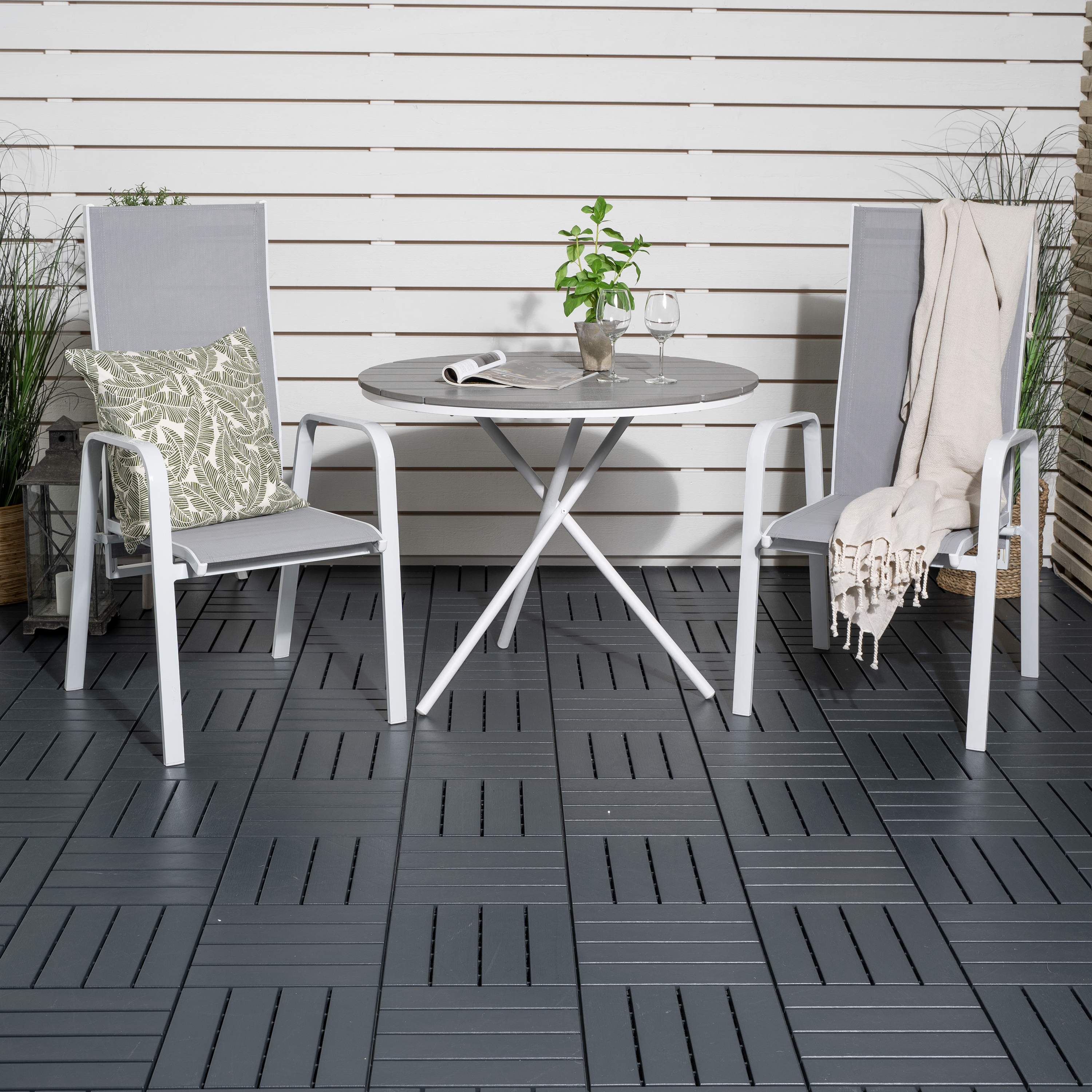 Cafégrupp Venture Home Pincy Ø 90 med 2 Copacabana Trädgårdsstolar Utomhus