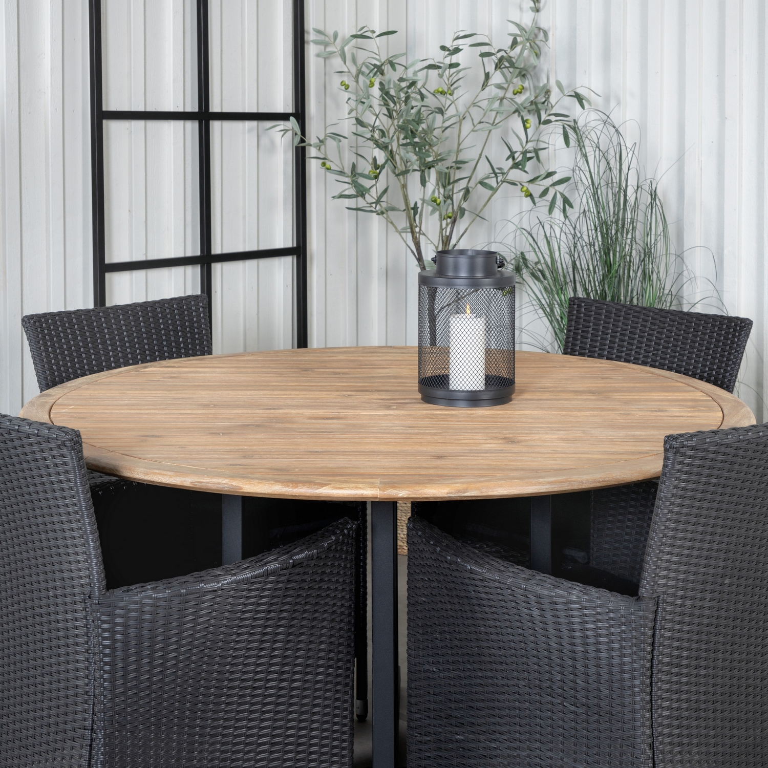 Matgrupp Venture Home Zurc med 4 Knac Matstolar