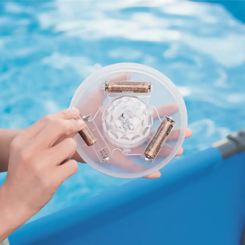 LED-Lampa Bestway Flytande Lampa med Flerfärgsläge till Pool