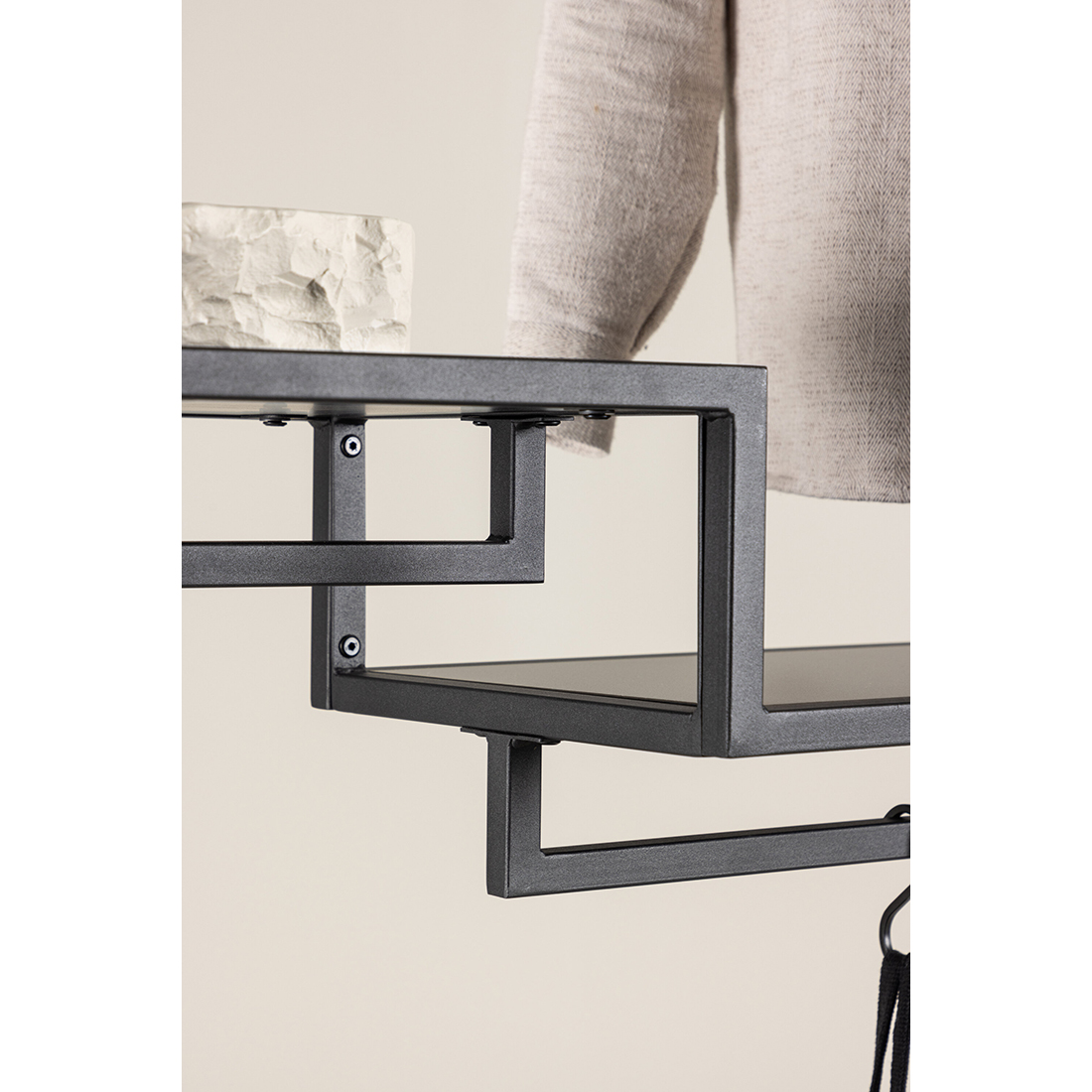 Staal Clothing Hanger - Black / Steel Färg: Black