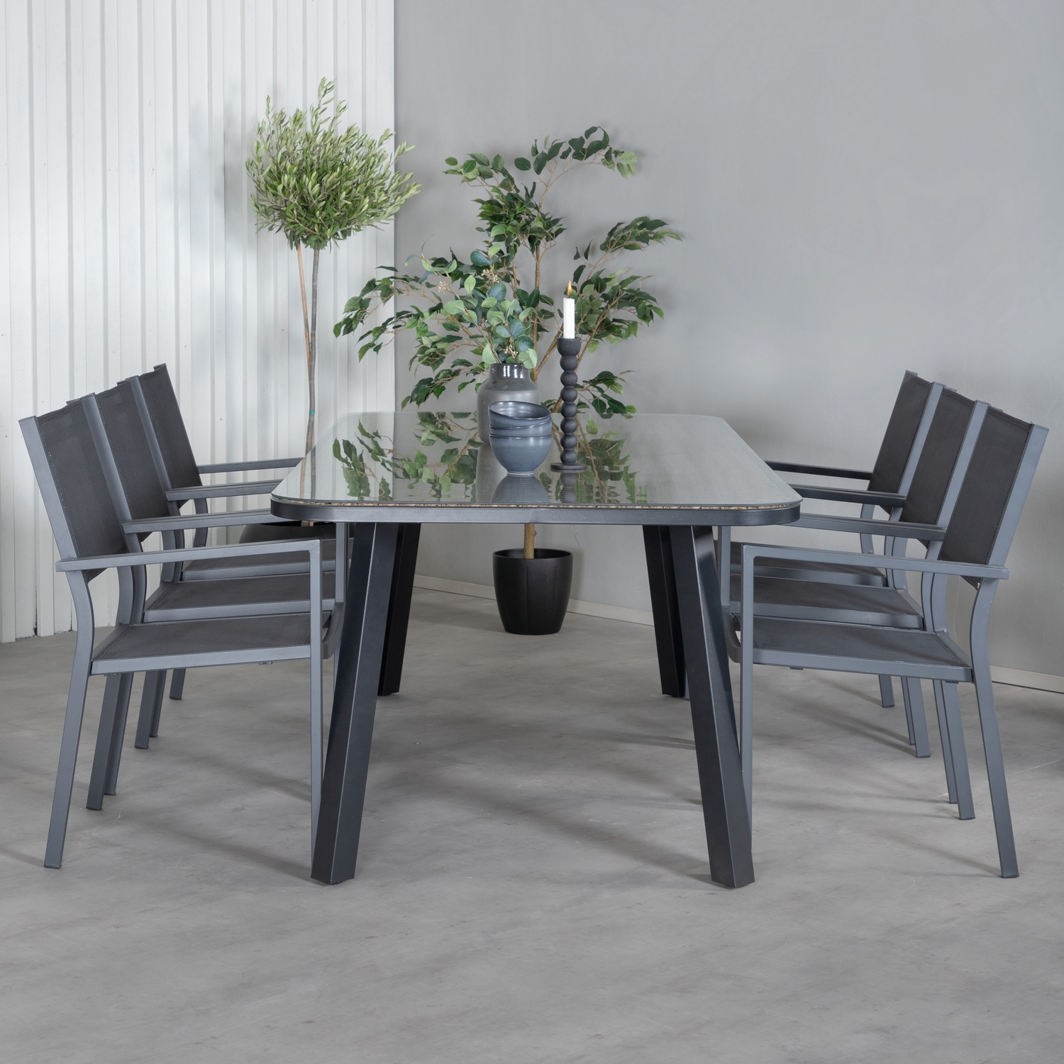Matgrupp Venture Home Olle med 6 Curz Stapelbara Matstolar