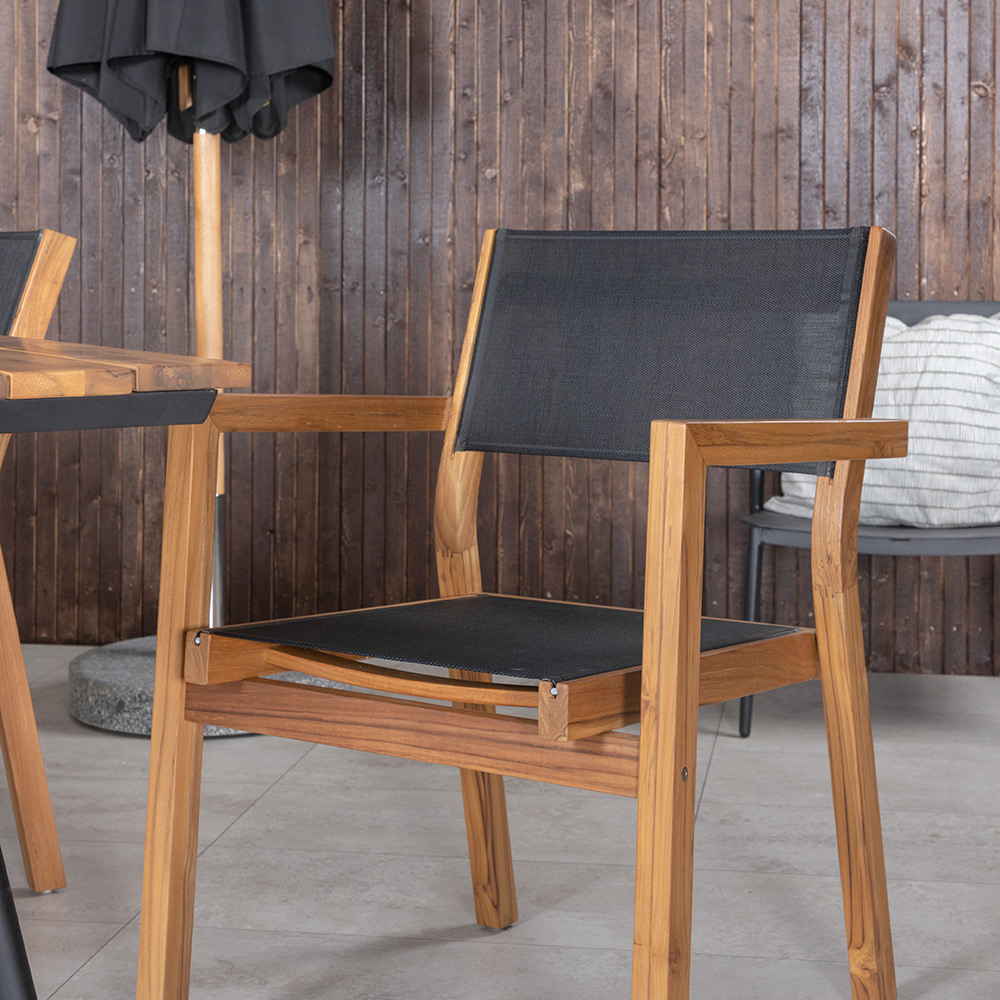 Matgrupp Venture Home Chane med 4 Vum Stapelbara Matstolar