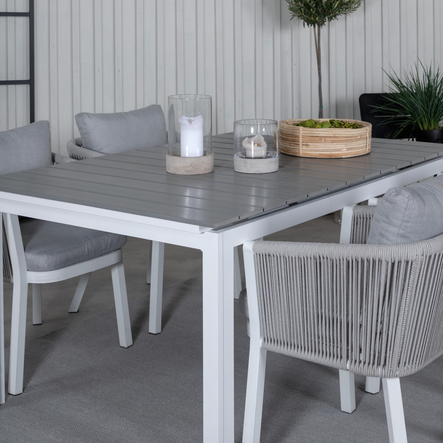 Matgrupp Venture Home Lova med 4 Virya Matstolar
