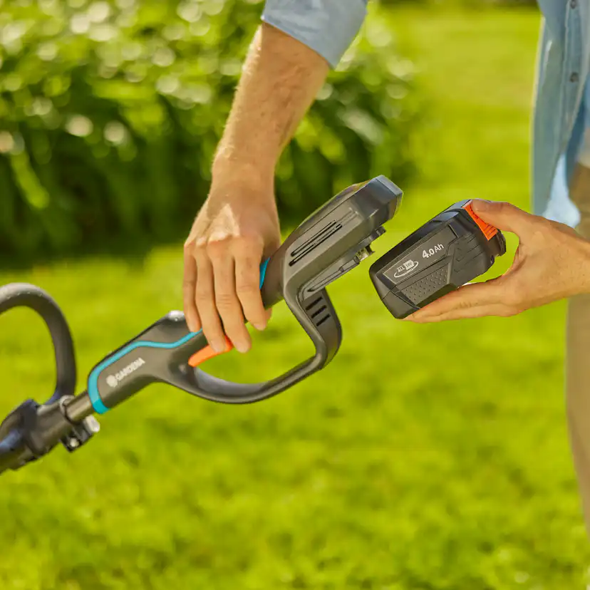 Trimmer Gardena PowerTrim 30/18V P4A Utan Batteri & Laddare