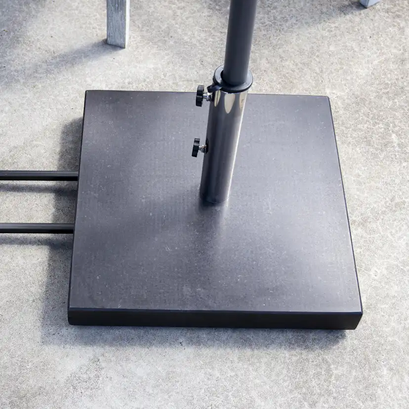 Stathera - Umbrella stone - Granite Svart