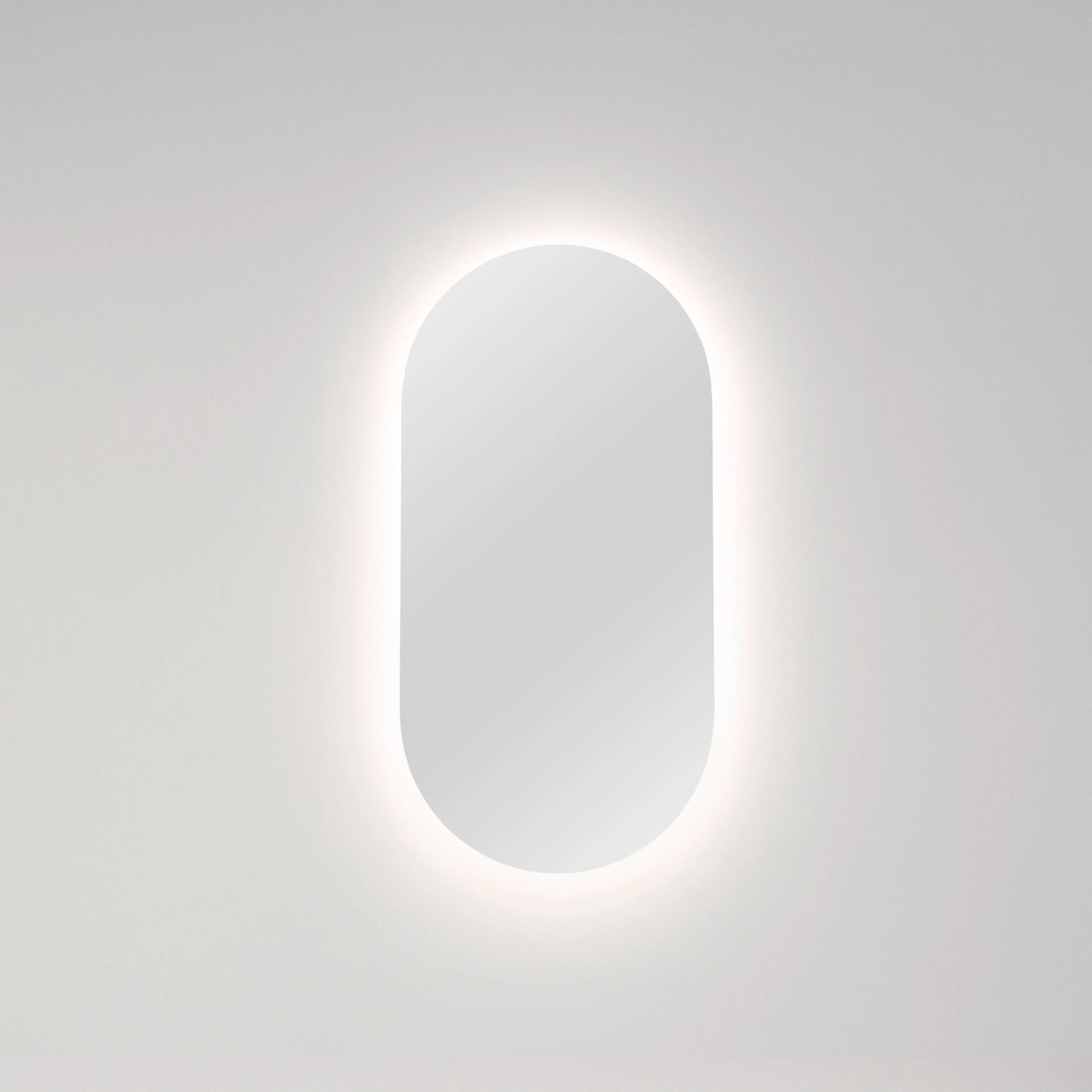 Badrumsspegel Macro Design Atlas Oval Ambilight Elegant Design