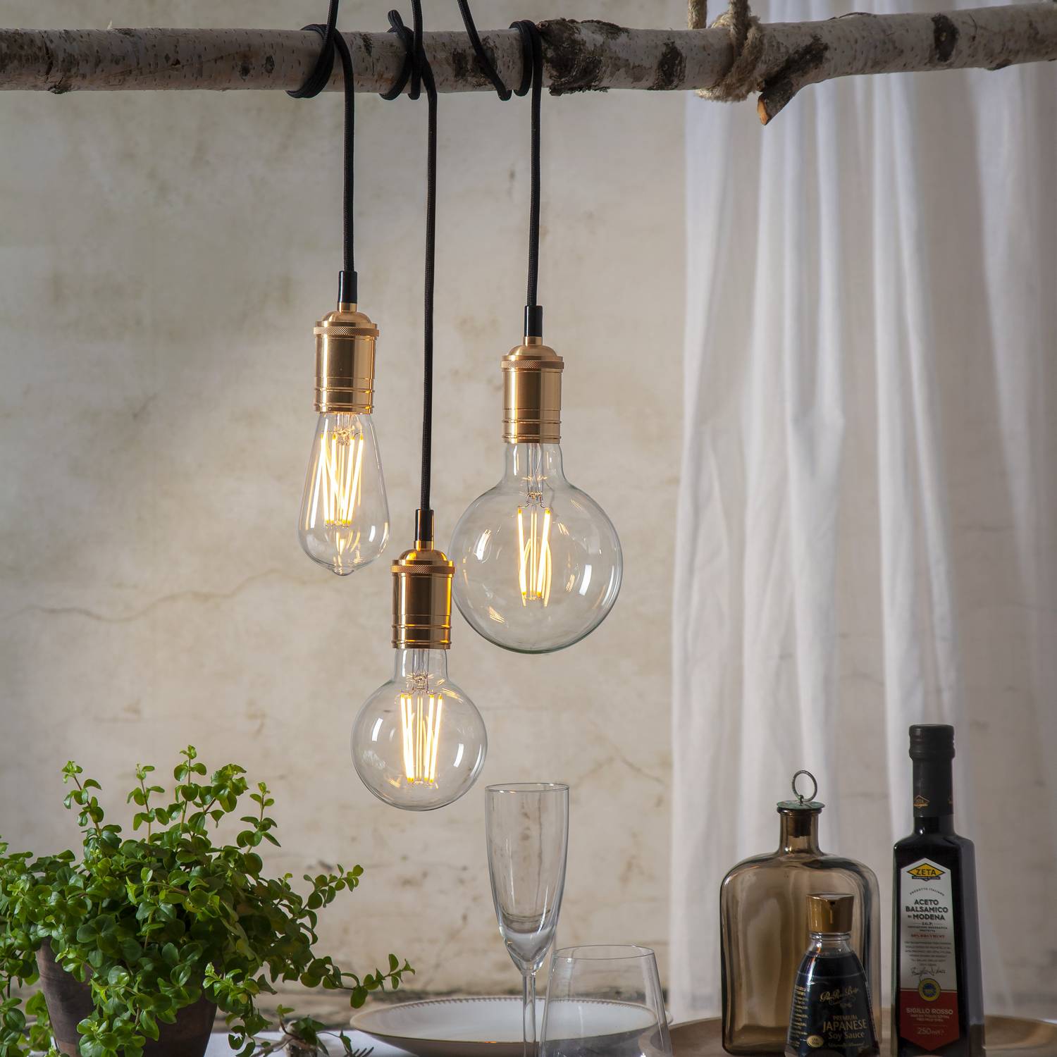 LED-lampa Star Trading E27 G125 Soft Glow 3-step Memory Dimbar 6,5W