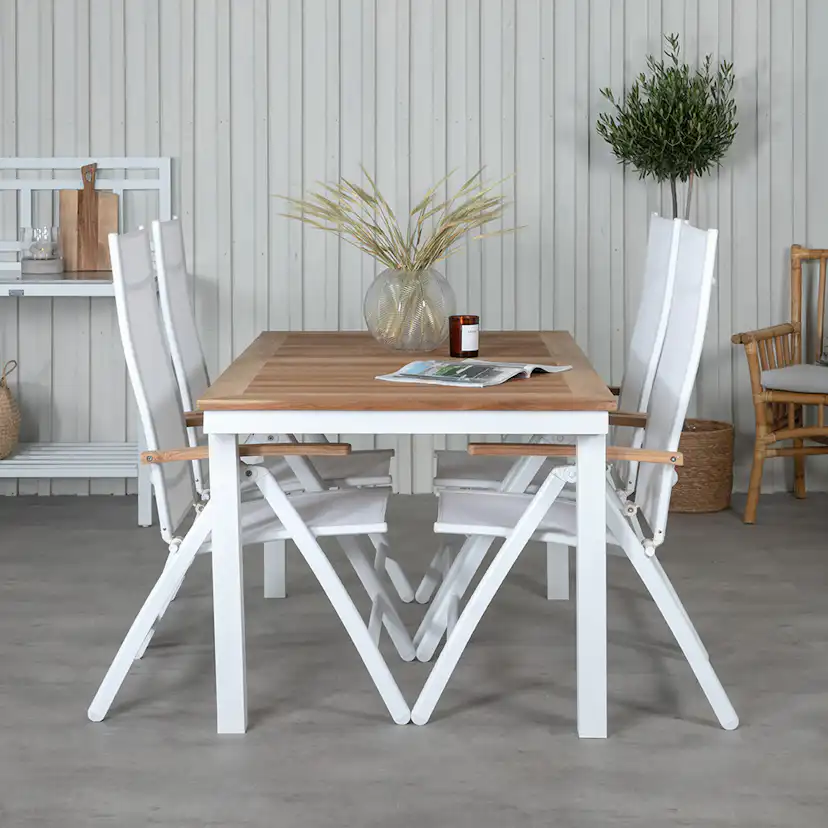 Matgrupp Venture Home Pave med 4 Pave Stolar