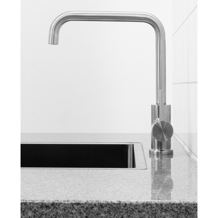 Köksblandare Strand Stainless Solid SO-1008E Rostfri Engreppsblandare Svängbar Pip