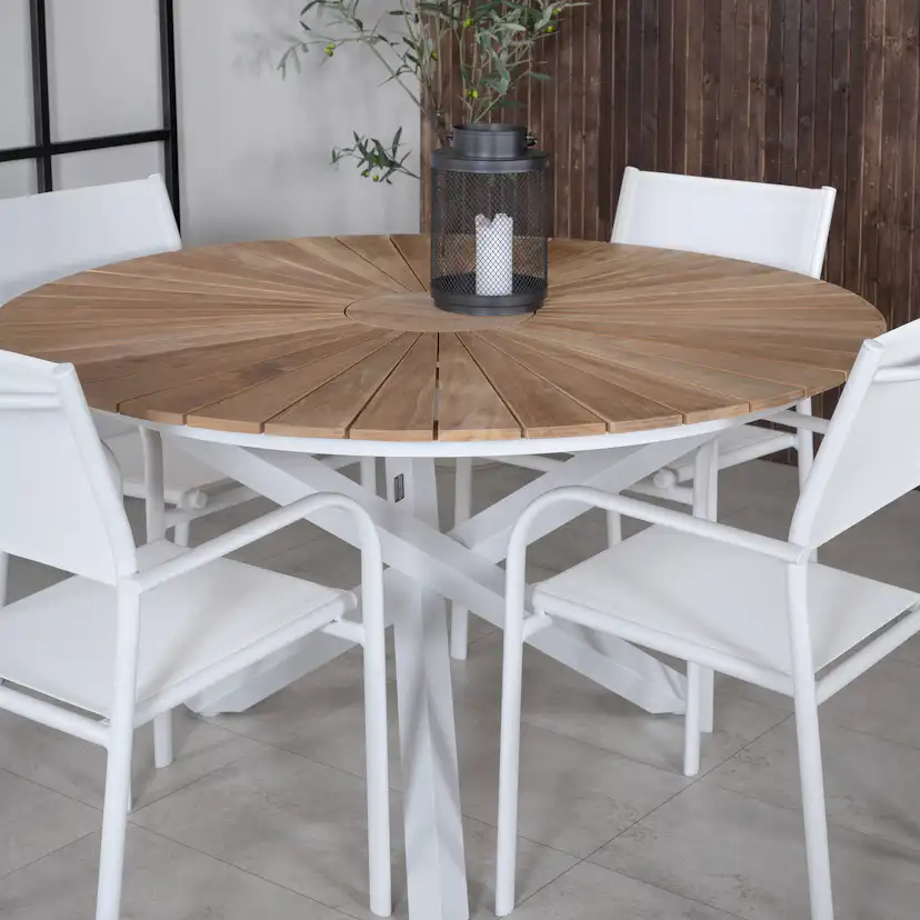 Matgrupp Venture Home Mendi Rund med 4 Sami Stolar
