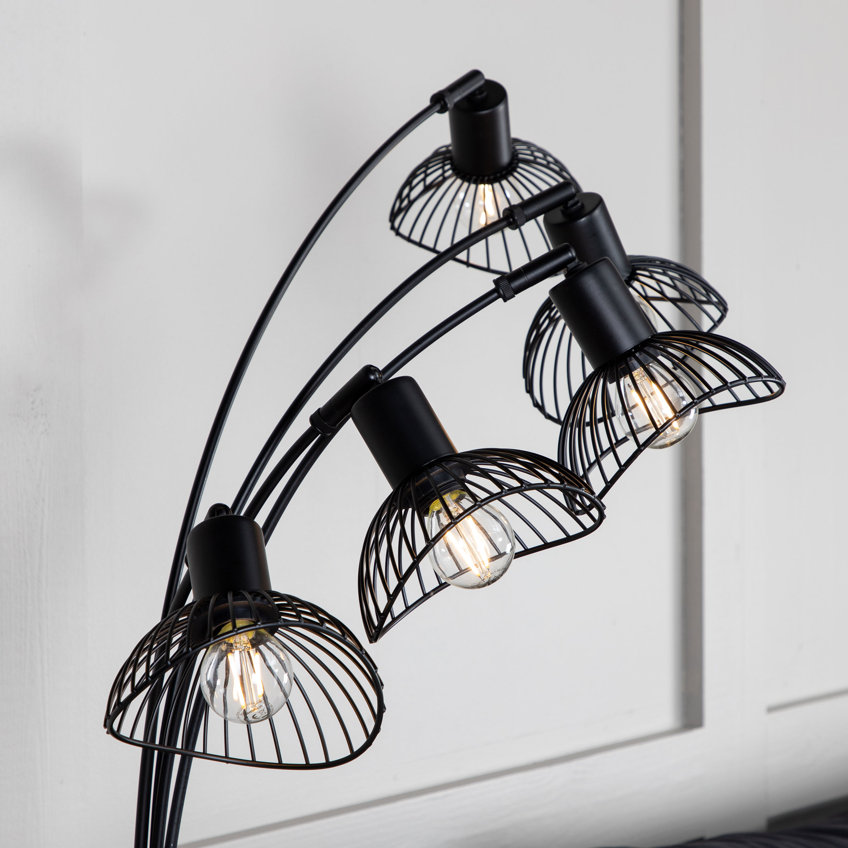 Golvlampa Venture Home Elsa 5L