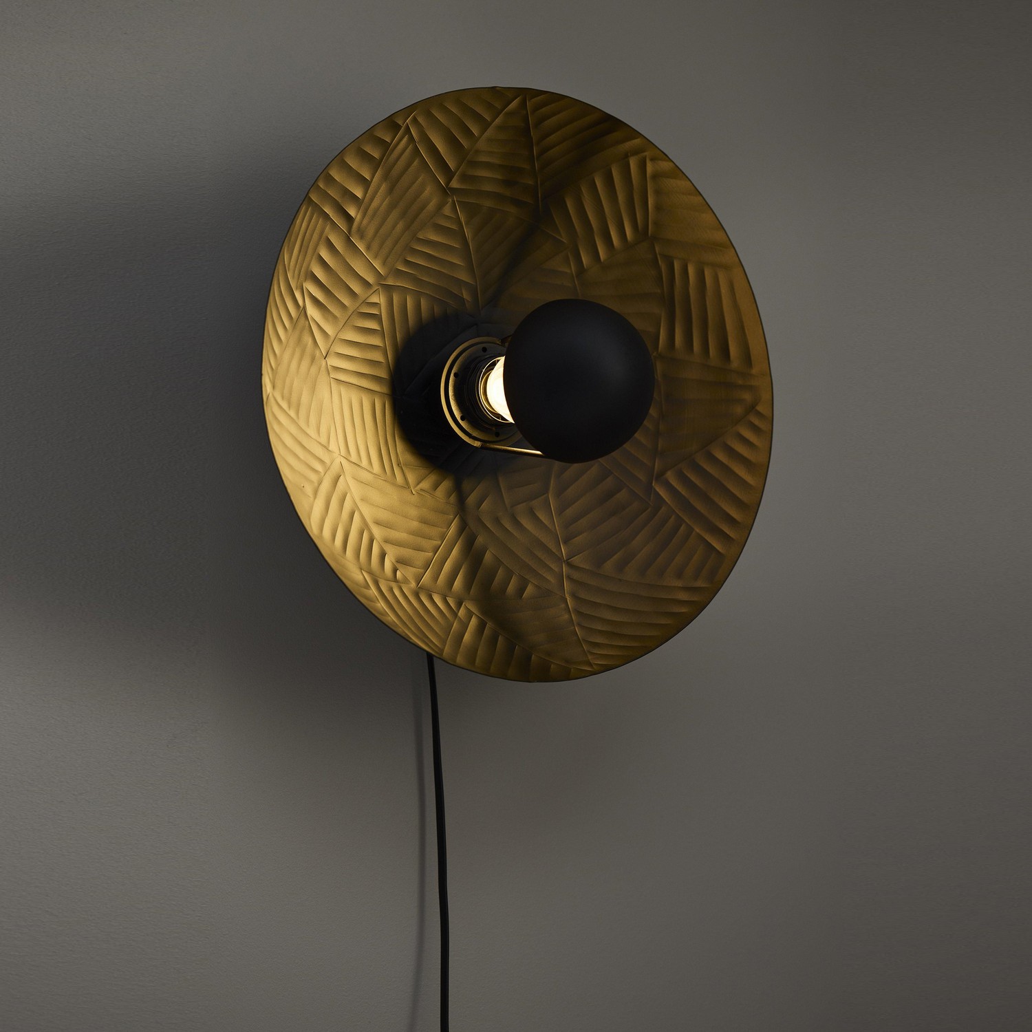 Vägglampa PR Hom Ribble