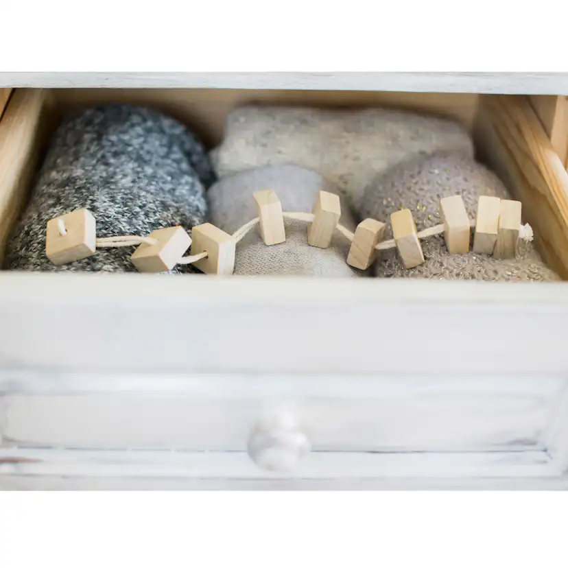 Doftblock Bosign Ceder på Snöre