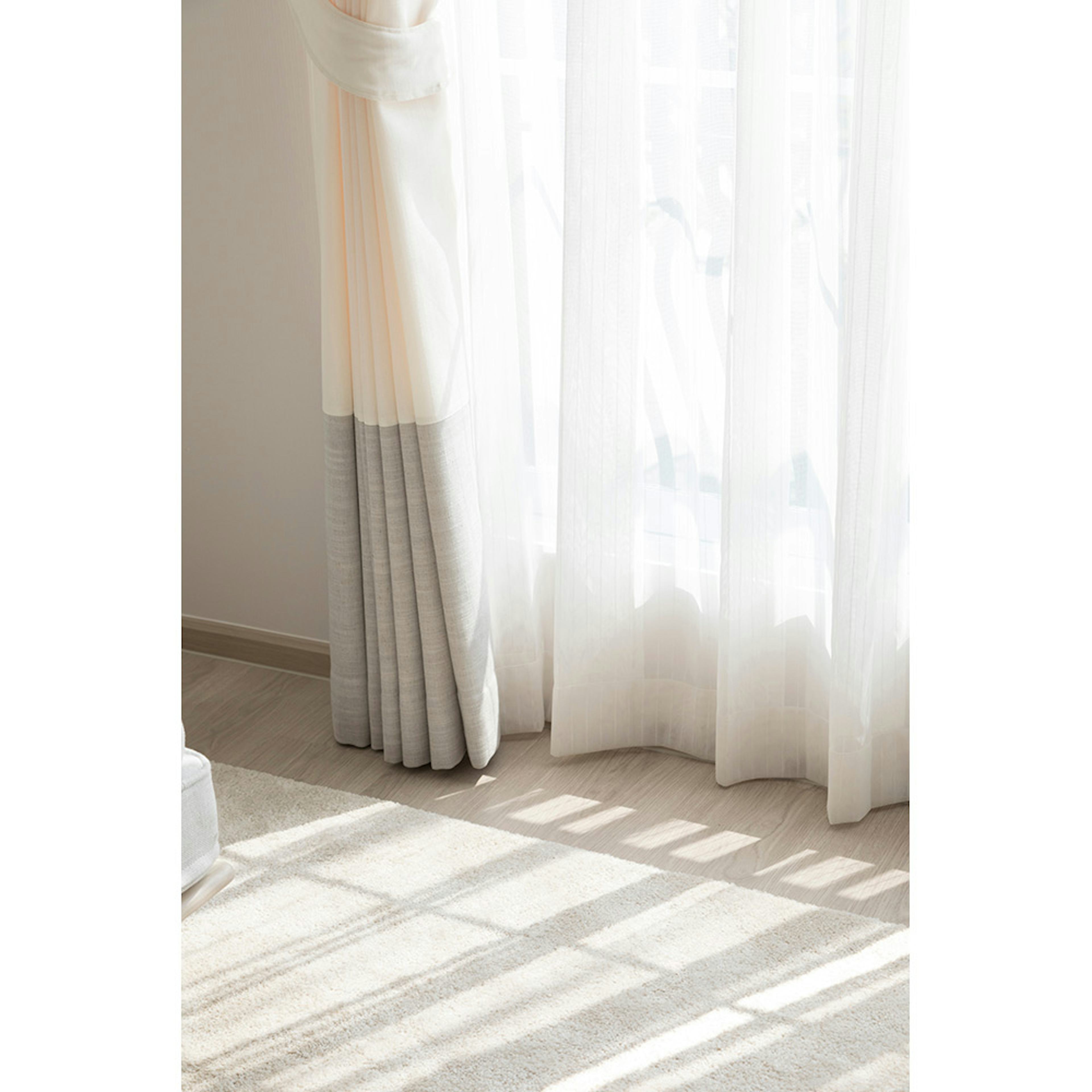 Posters Venture Home Curtain Beige