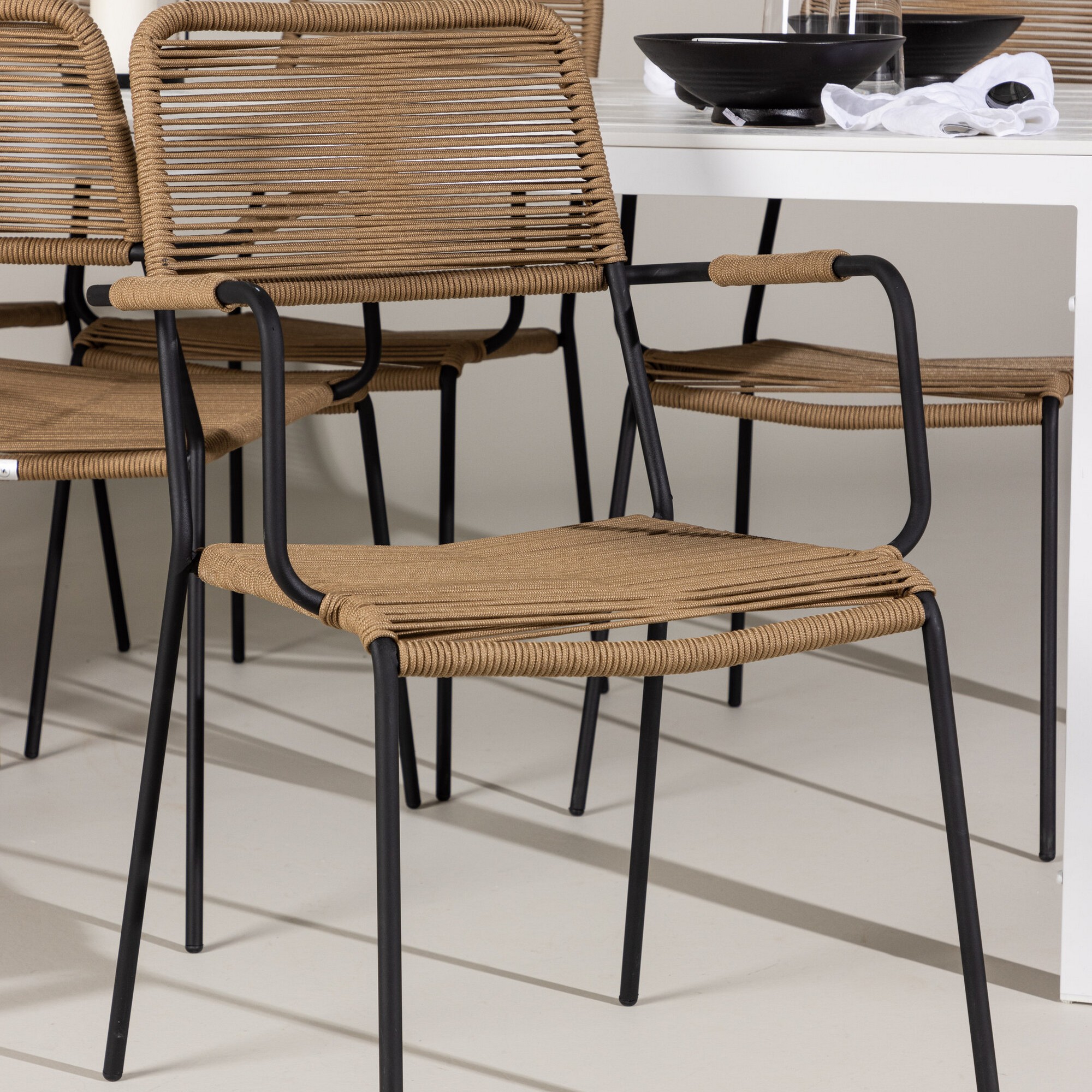 Break Dining Table  - White / White Aintwood +Lindos - Armch Trädgårdsgrupp Venture Home Break med 6 Lindos Karmstolar