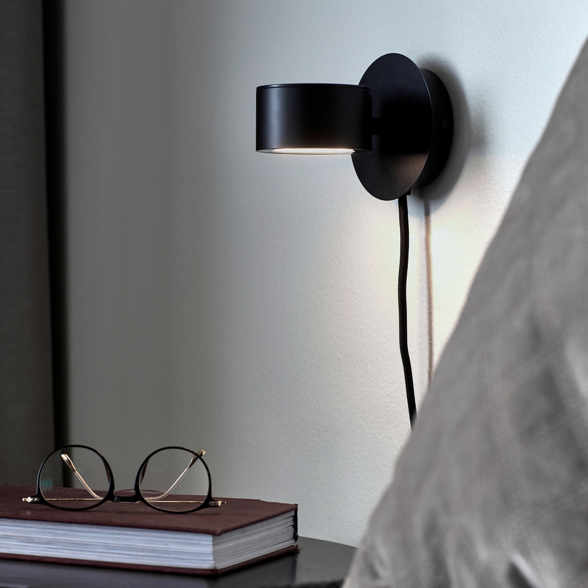 Vägglampa Nordlux Clyde Svart