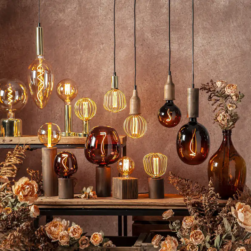 LED-lampa Star Trading E27 G125 Basket Gold