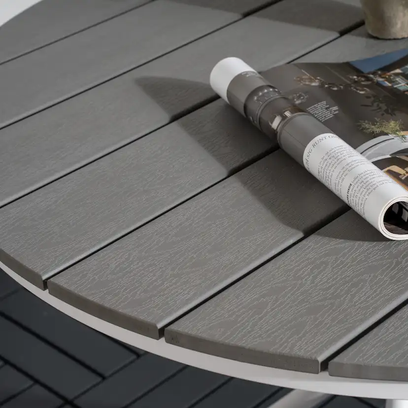 Cafégrupp Venture Home Pincy Ø 90 med 2 Bront Stolar