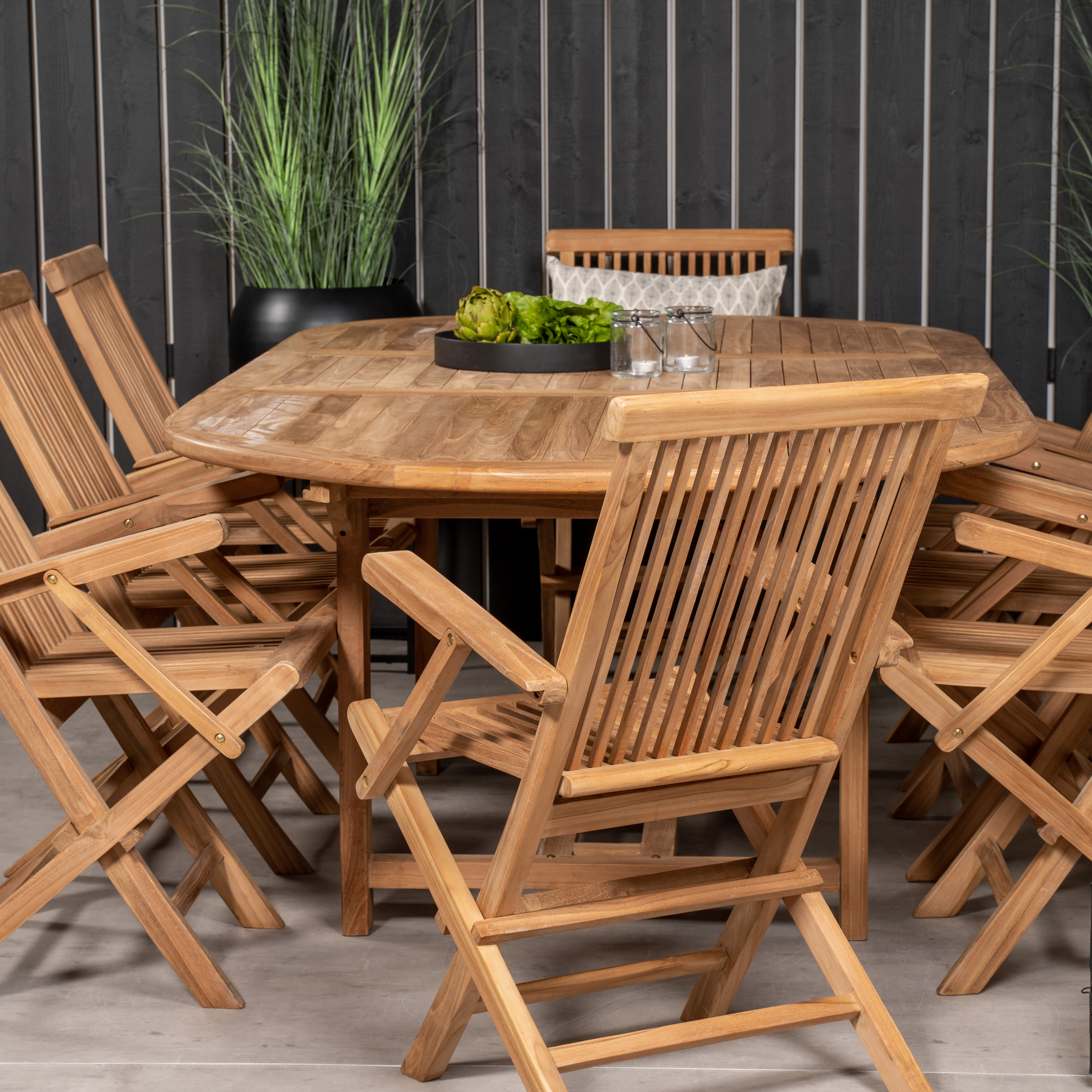 Matgrupp Venture Home Kiara 180/240 med 8 Stolar Med Armstöd