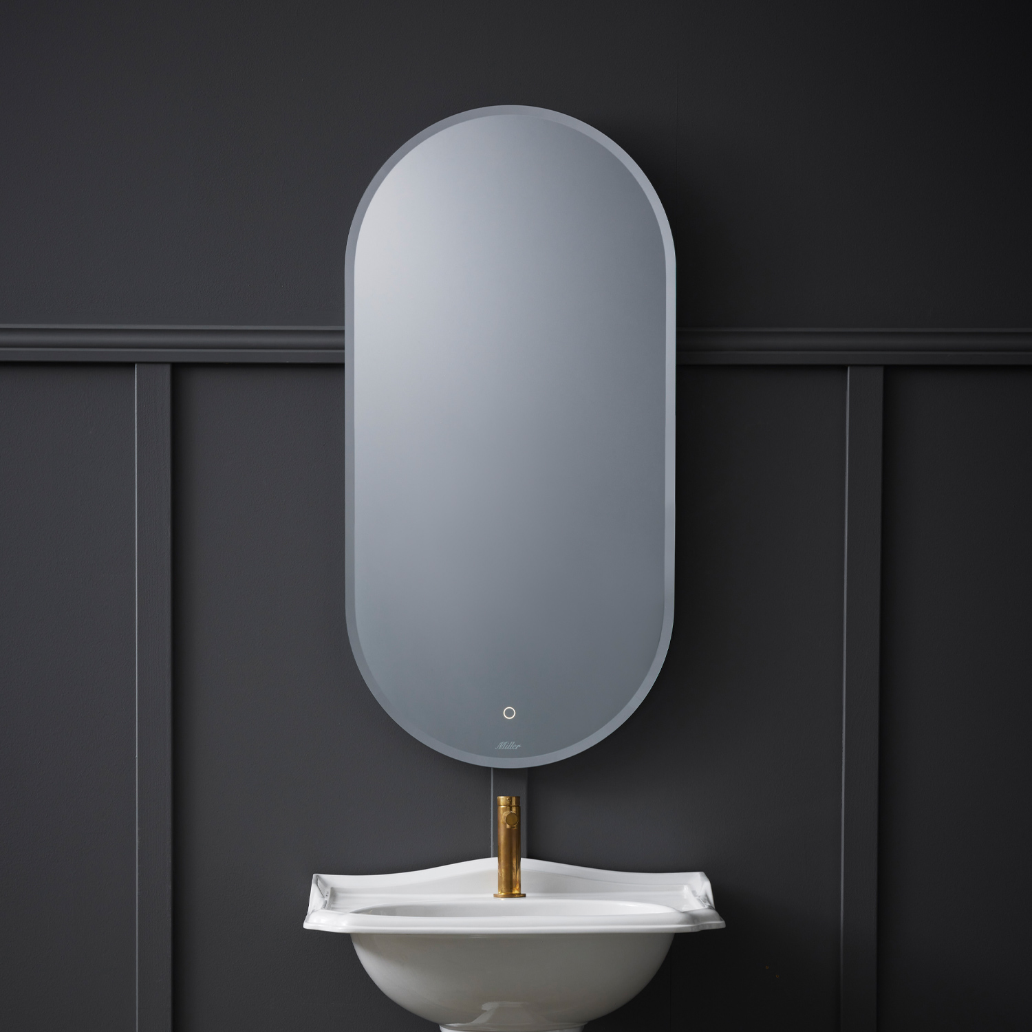 Badrumsspegel Miller Badrum Ambient Touch Classic Oval