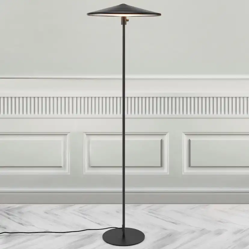 Golvlampa Nordlux Balance Svart