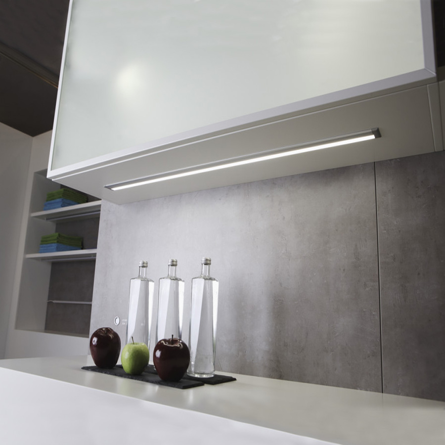 LD8010-EF LED-armatur 535 230V/9,5W WW L: 535 mm
