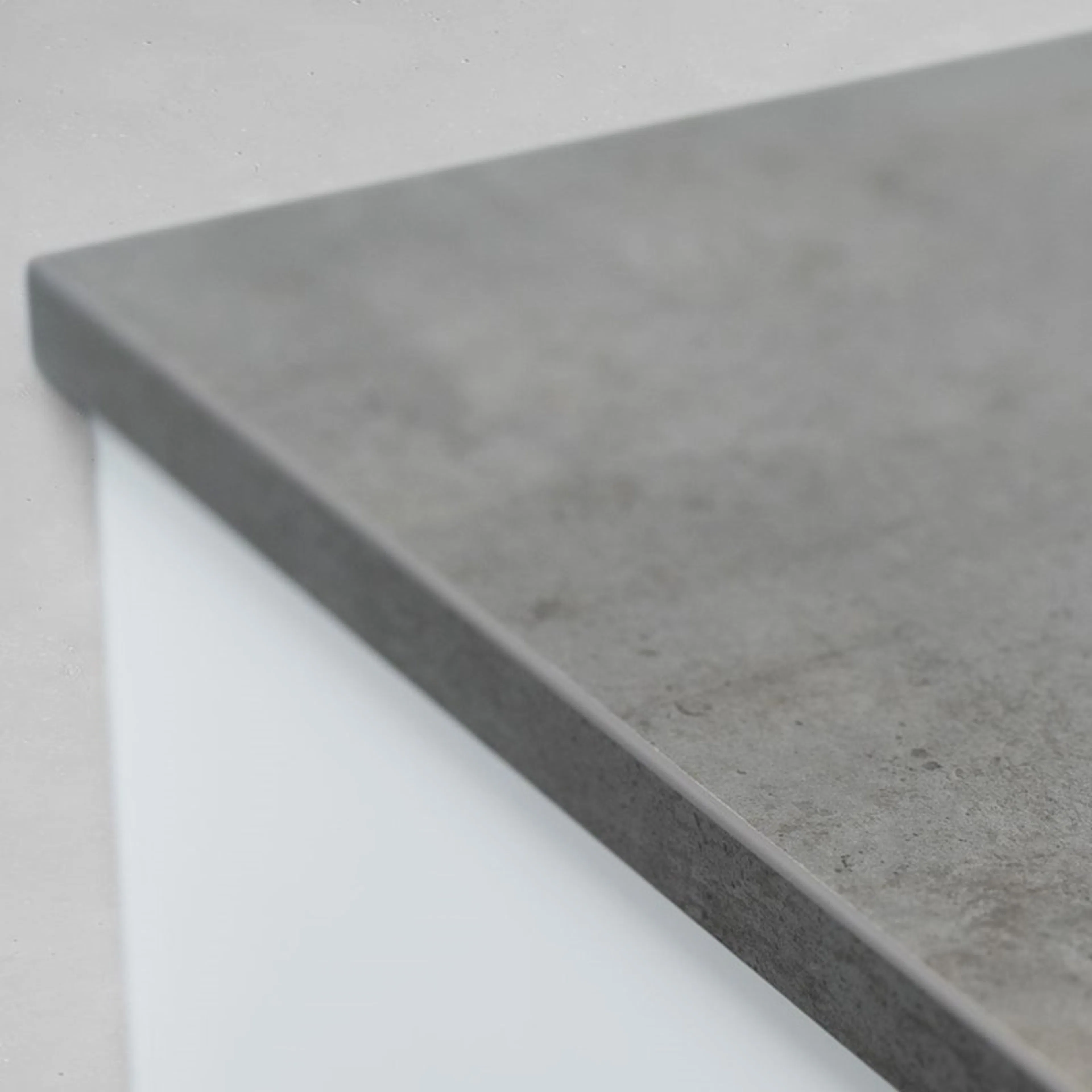 BÄNKSKIVA CEMENT 1200 Bredd: 1200 mm