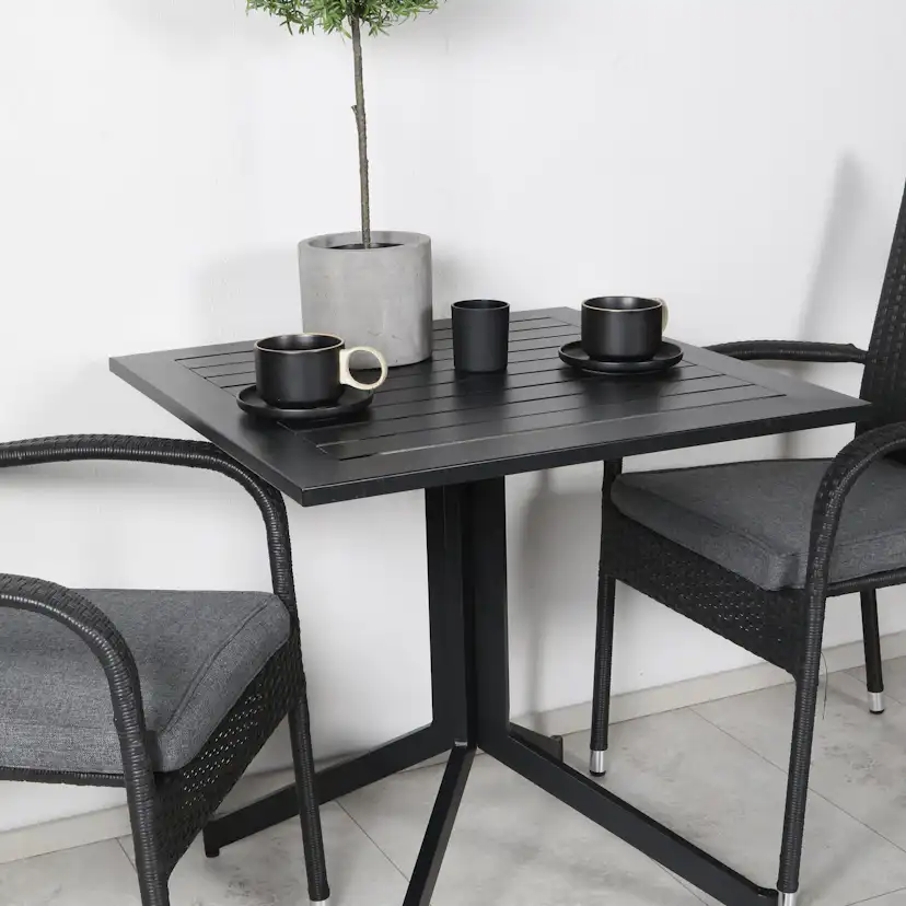Cafégrupp Venture Home Wella med 2 Andy Trädgårdsstolar Utomhus