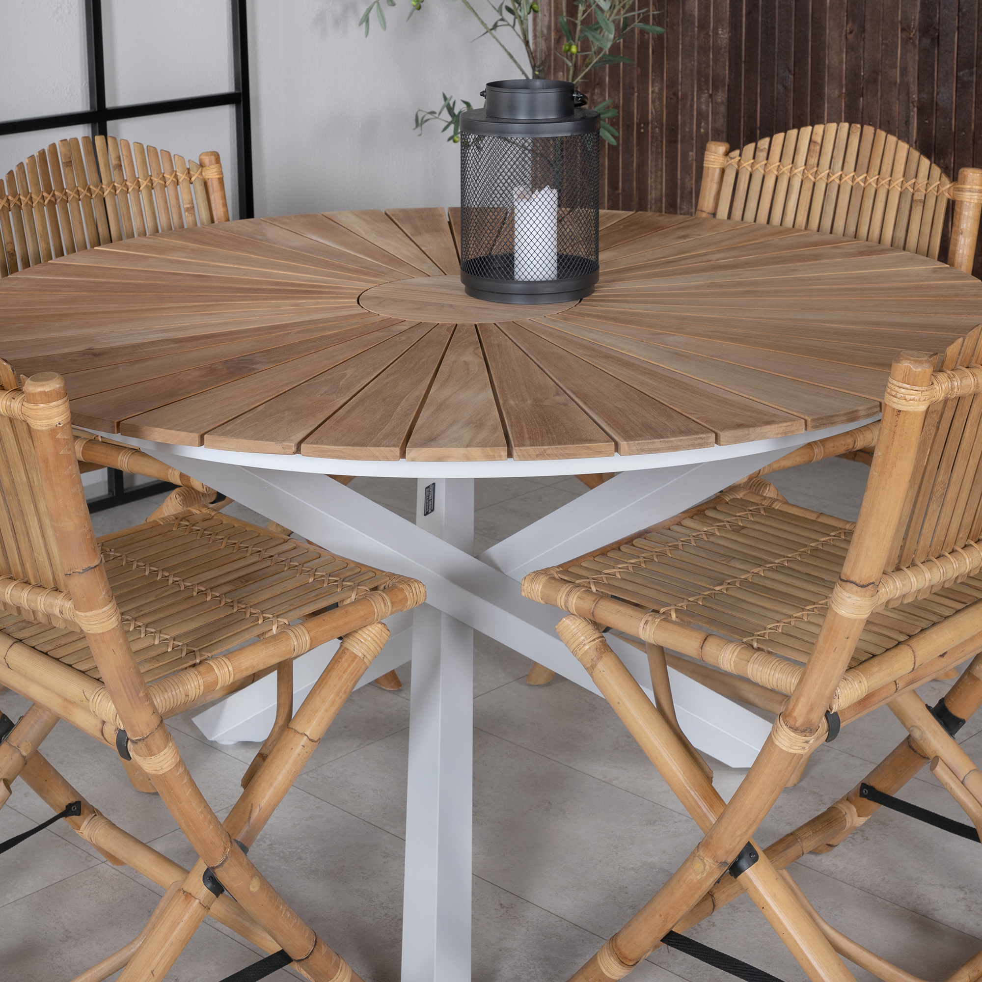Matgrupp Venture Home Mendi Rund med 4 Cane Stolar